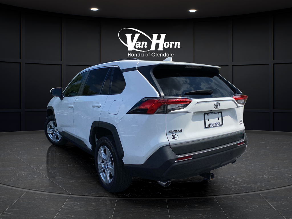 2020 Toyota RAV4 XLE