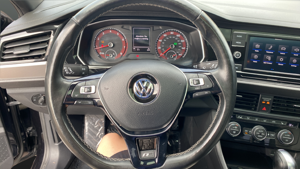 2020 Volkswagen Jetta R-Line