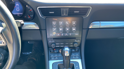 2018 Porsche 911 Carrera