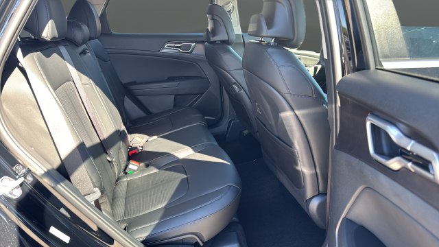 2027 Kia Sportage EX