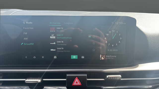 2027 Kia Sportage EX