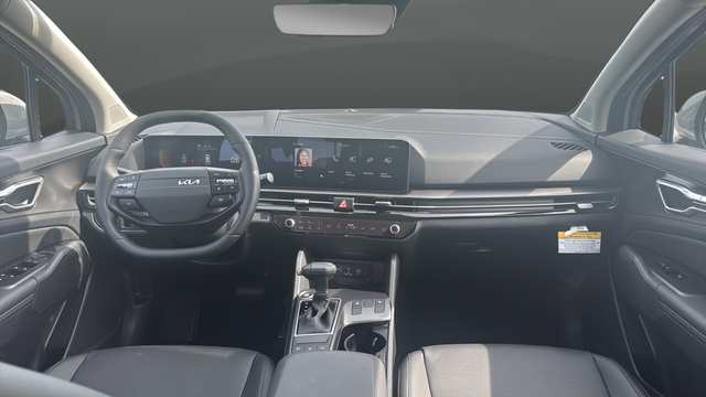 2027 Kia Sportage EX