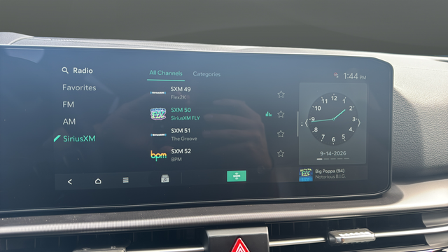 2027 Kia Sportage EX