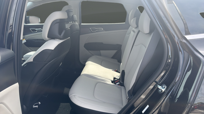 2027 Kia Sportage EX
