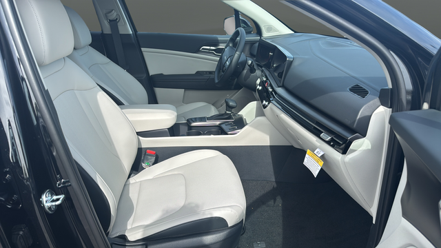 2027 Kia Sportage EX