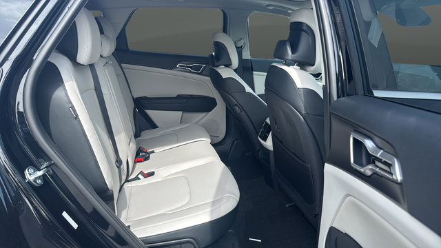 2027 Kia Sportage EX