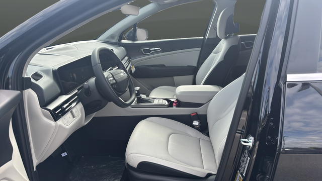 2027 Kia Sportage EX