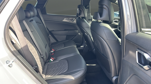 2027 Kia Sportage X-Pro Prestige