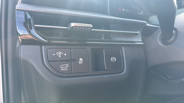 2027 Kia Sportage X-Pro Prestige