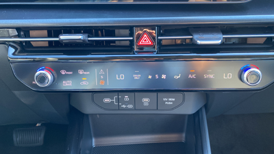 2027 Kia Niro LX