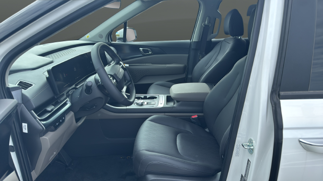 2027 Kia Carnival Hybrid LXS