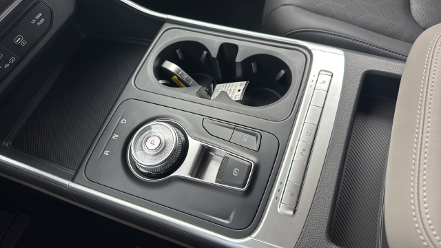 2027 Kia Carnival Hybrid LXS