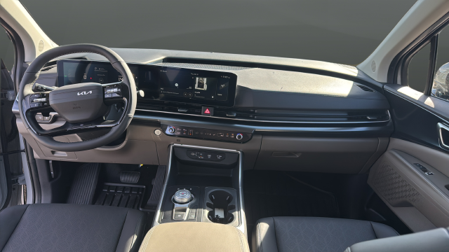 2027 Kia Carnival Hybrid LXS