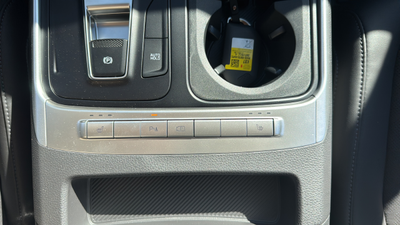 2027 Kia Carnival Hybrid LXS