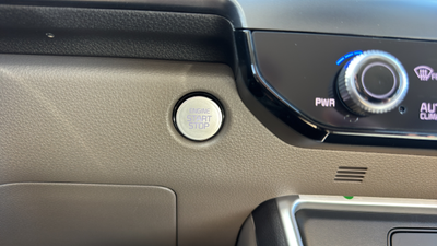 2027 Kia Carnival Hybrid LXS