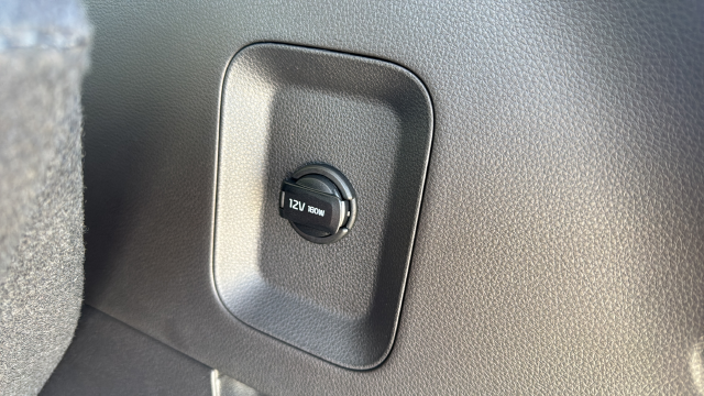 2027 Kia Carnival Hybrid LXS