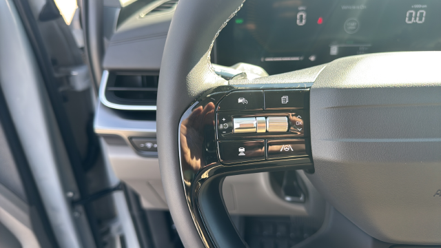 2027 Kia Carnival Hybrid LXS