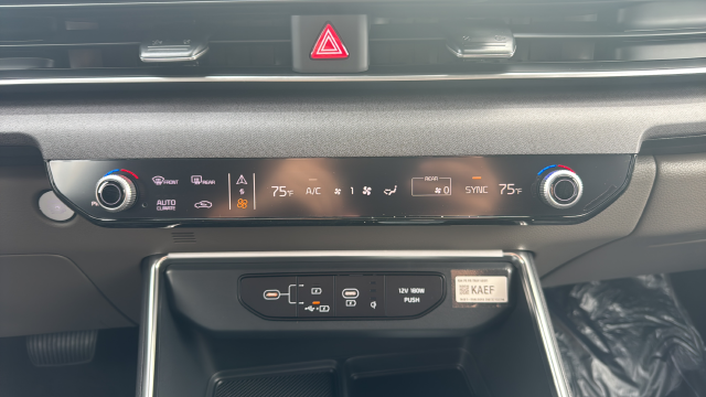 2027 Kia Carnival EX