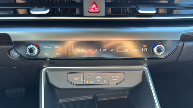 2027 Kia Carnival Hybrid EX