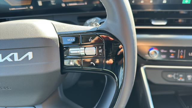 2027 Kia Carnival Hybrid EX
