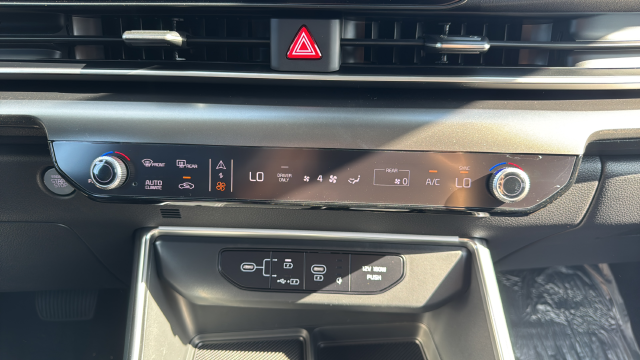 2027 Kia Carnival Hybrid EX