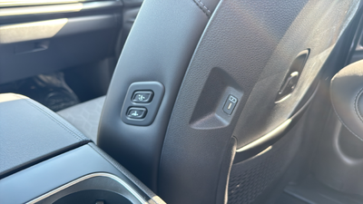 2027 Kia Carnival Hybrid EX