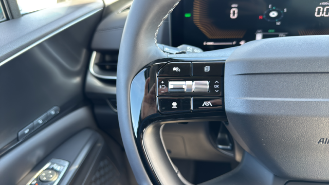 2027 Kia Carnival Hybrid EX