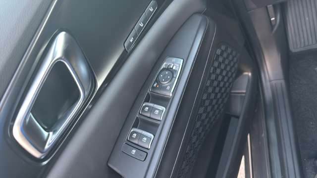 2027 Kia Carnival Hybrid EX