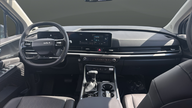 2027 Kia Carnival SX