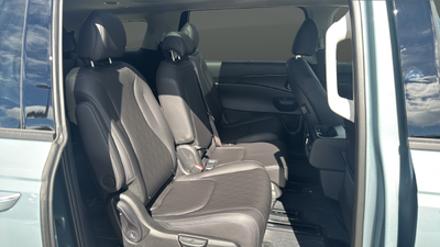 2027 Kia Carnival SX