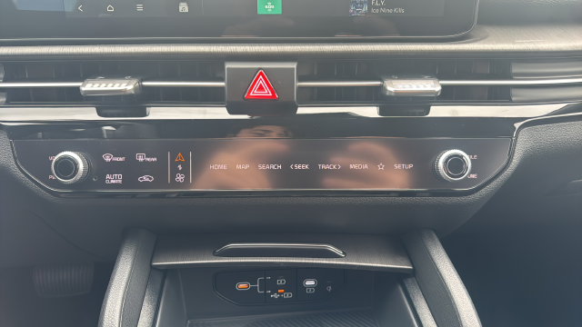 2027 Kia Sportage Hybrid X-Line