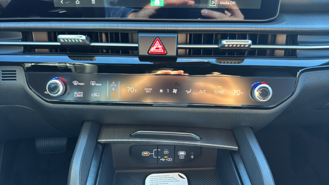 2027 Kia Sportage Hybrid X-Line