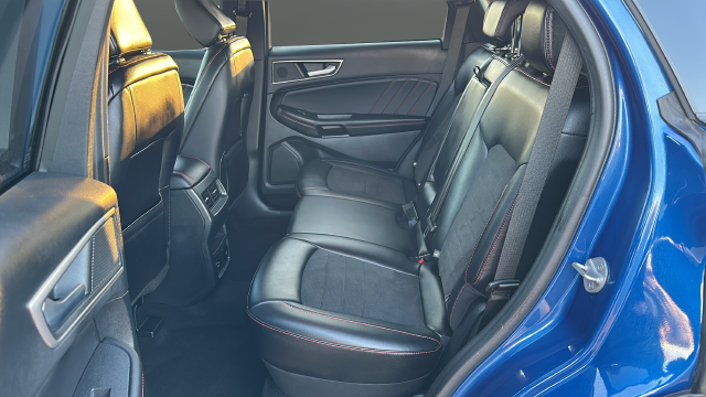 2022 Ford Edge ST Line