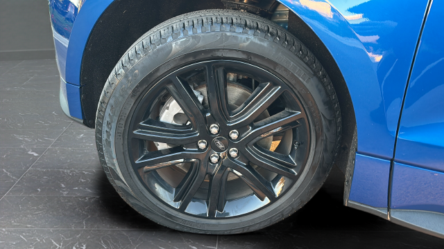 2022 Ford Edge ST Line