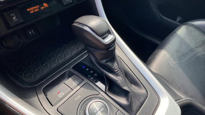 2019 Toyota RAV4 Hybrid XSE