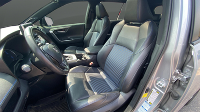 2019 Toyota RAV4 Hybrid XSE