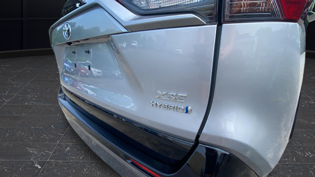 2019 Toyota RAV4 Hybrid XSE