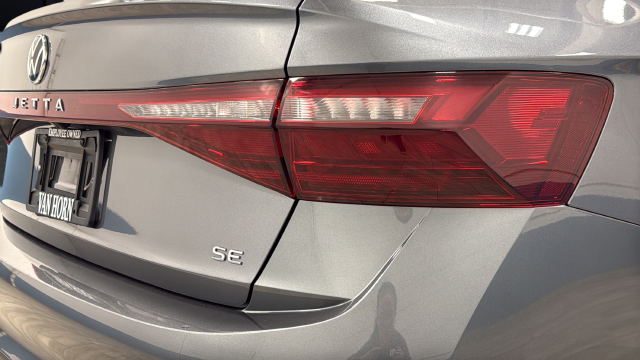 2025 Volkswagen Jetta 1.5T SE