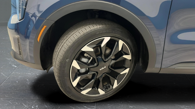 2025 Kia Sorento EX