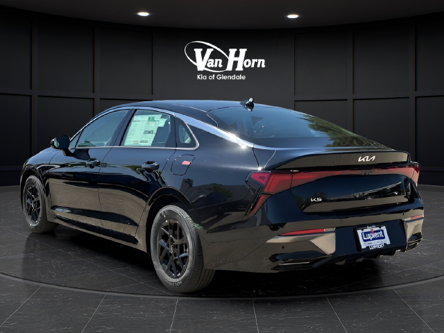 2026 Kia K5 LXS