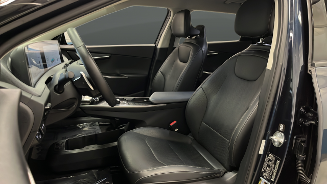 2023 Kia EV6 Wind
