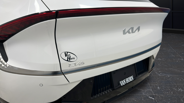 2024 Kia EV6 Wind