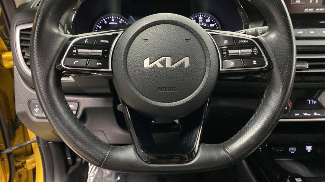 2023 Kia Seltos SX