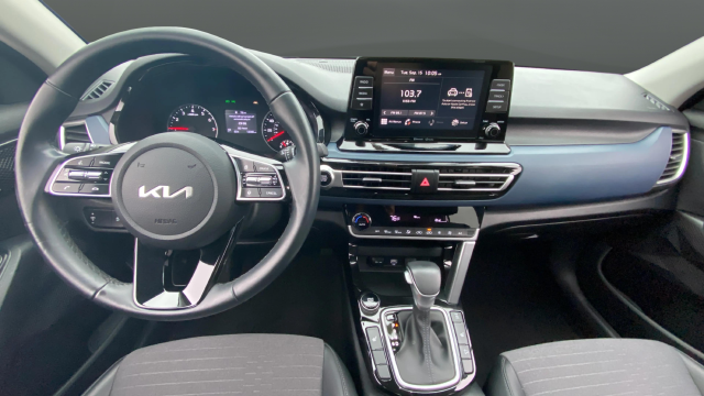 2023 Kia Seltos S