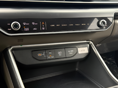 2026 Kia Carnival Hybrid LXS