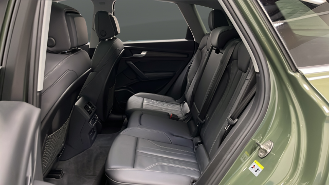 2024 Audi Q5 45 S line Premium quattro