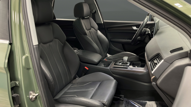 2024 Audi Q5 45 S line Premium quattro