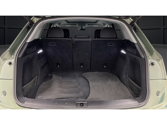 2024 Audi Q5 45 S line Premium quattro