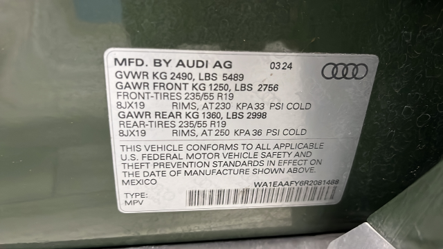 2024 Audi Q5 45 S line Premium quattro