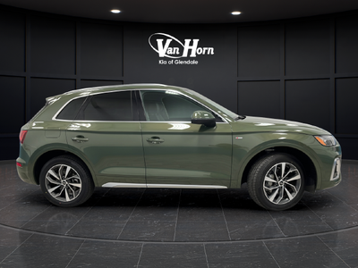 2024 Audi Q5 45 S line Premium quattro